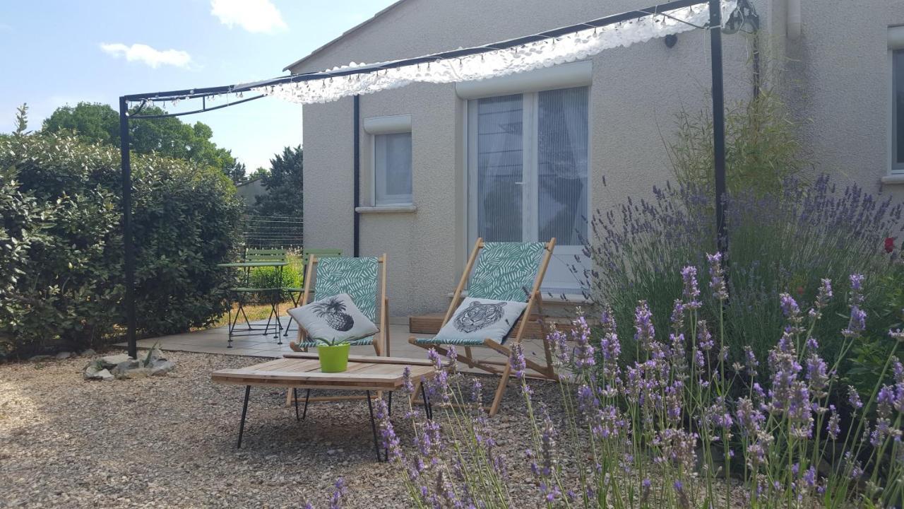 Bed and Breakfast Le Kalarino à Saint-Remeze Chambre photo